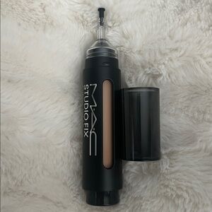 MAC Studio Fix Foundation Every-Wear All Over Face Pen NW25 BNIB